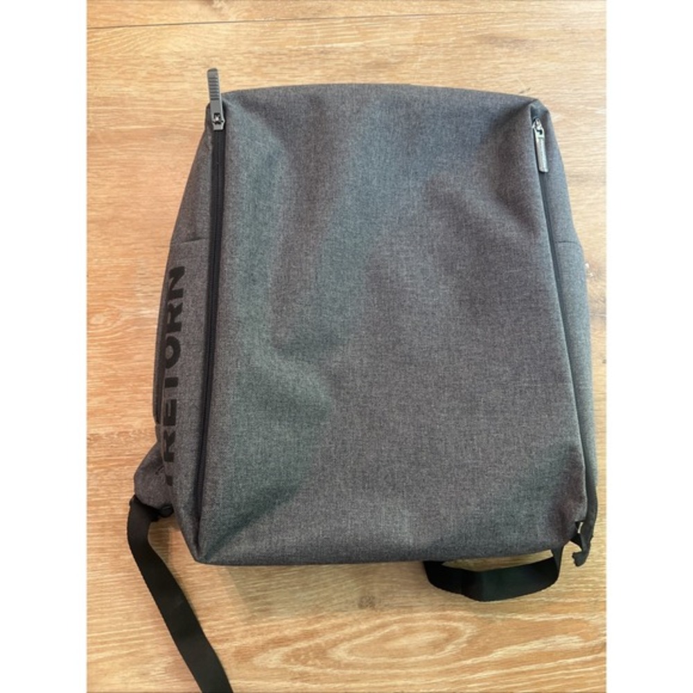 Tretorn Tech Laptop School And Travel Backpack Tote Gray Fog‎ Excellent